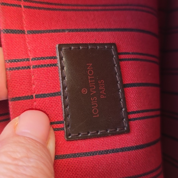 Louis Vuitton Damier Ebene Neverfull GM Pochette - Picture 5 of 11